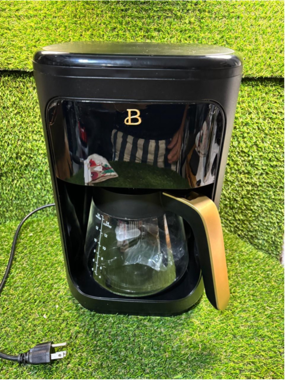 Beautiful 14 Cup Programmable Drip Coffee Maker Black Gold Accents #S100